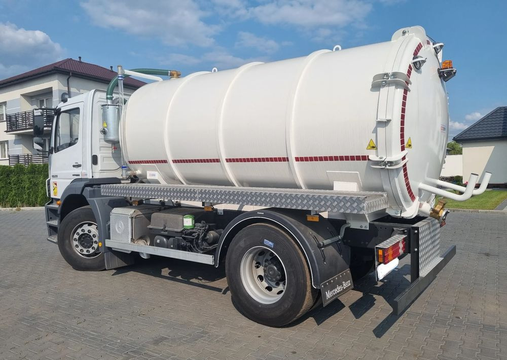 Mercedes-Benz Axor 1829 1833 - Боклукчийска кола: снимка 4 Mercedes-Benz Axor 1829 1833 - Боклукчийска кола: снимка 4