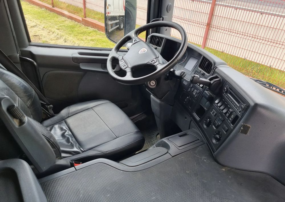 Scania P360 - Боклукчийска кола: снимка 5 Scania P360 - Боклукчийска кола: снимка 5