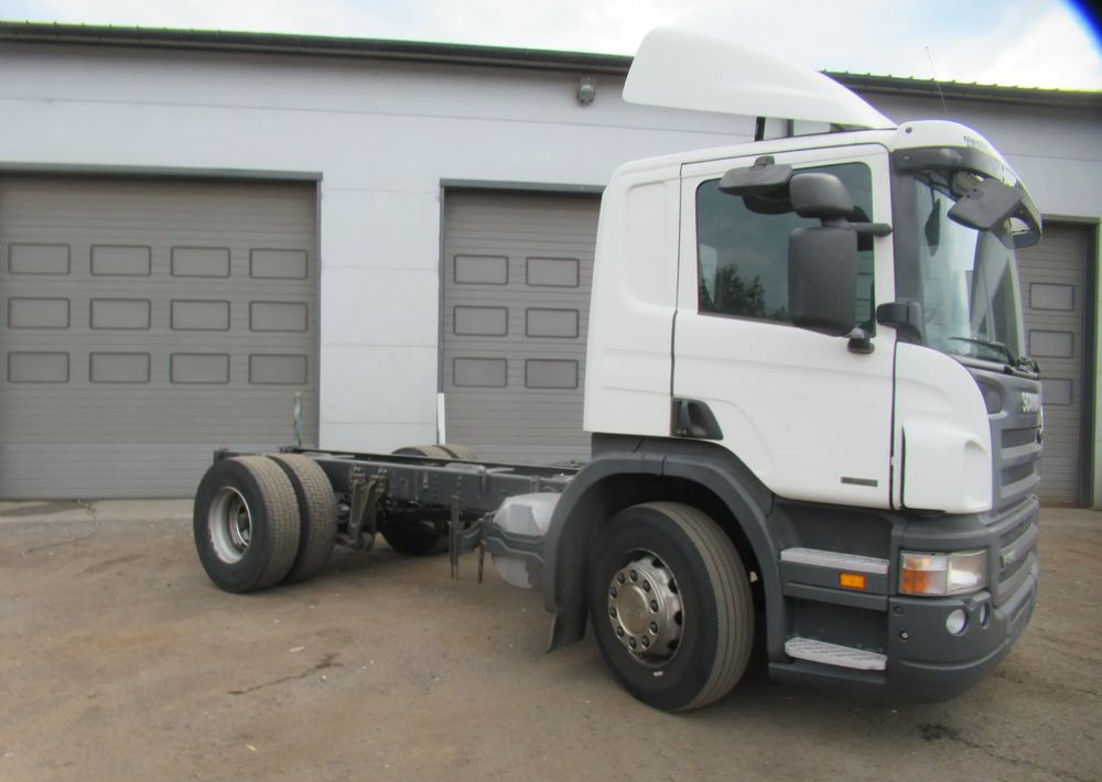 Scania P360 - Шаси кабина: снимка 2 Scania P360 - Шаси кабина: снимка 2