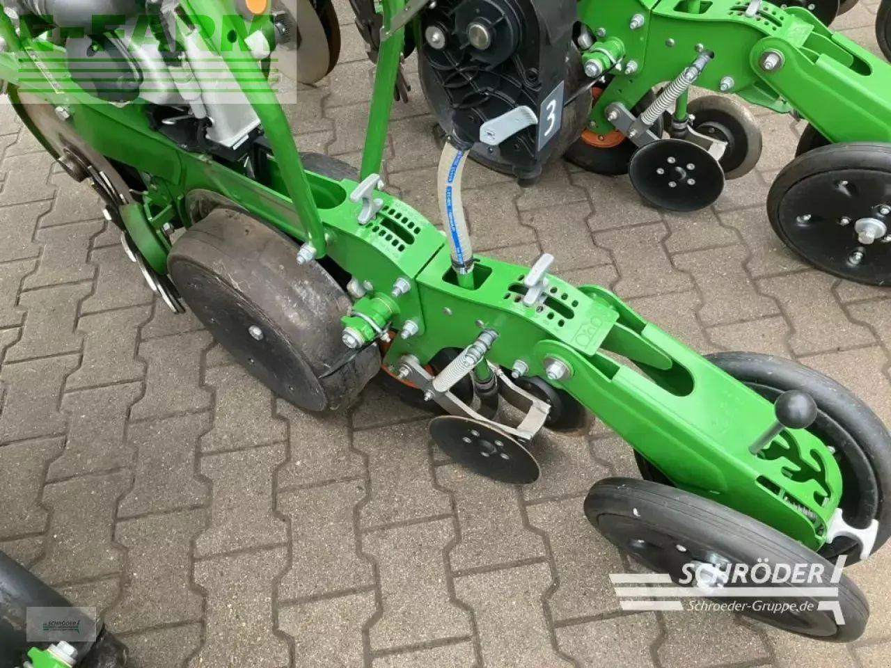Amazone precea 3000-c super - Прецизна сеялка: снимка 3 Amazone precea 3000-c super - Прецизна сеялка: снимка 3