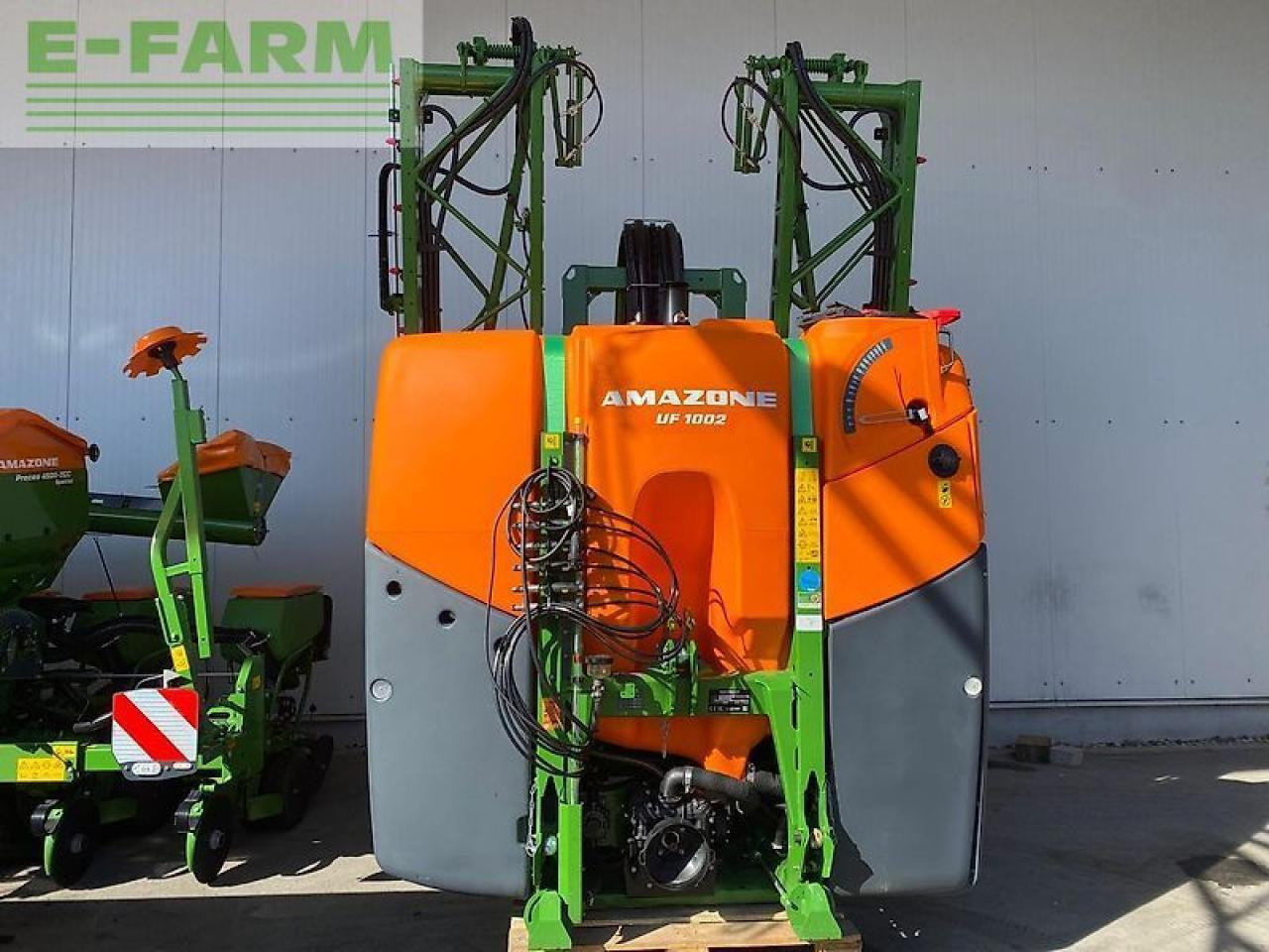 Amazone uf 1002 - Прикачна пръскачка: снимка 2 Amazone uf 1002 - Прикачна пръскачка: снимка 2