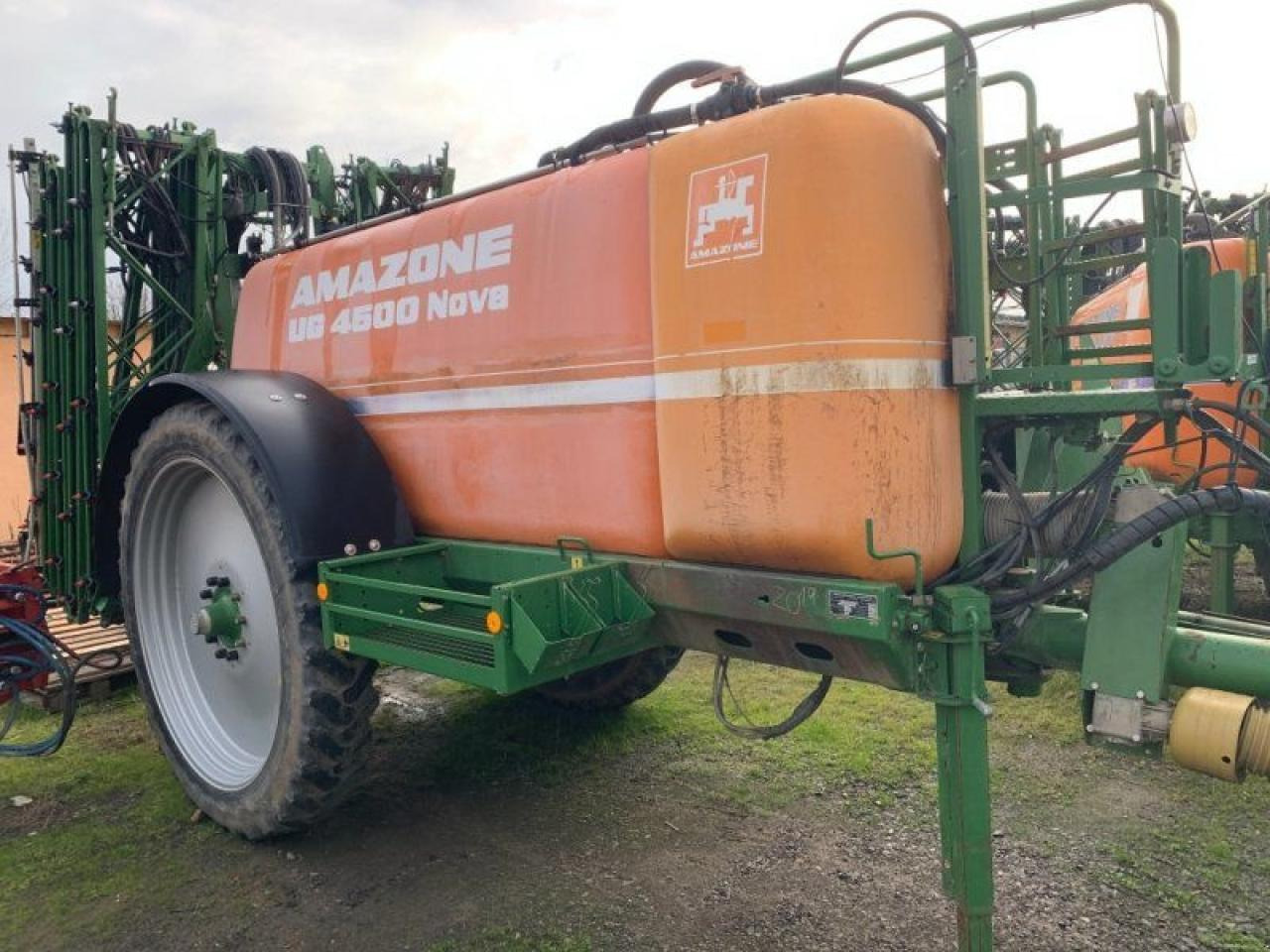 Amazone ug 4500 nova - Прикачна пръскачка: снимка 4 Amazone ug 4500 nova - Прикачна пръскачка: снимка 4