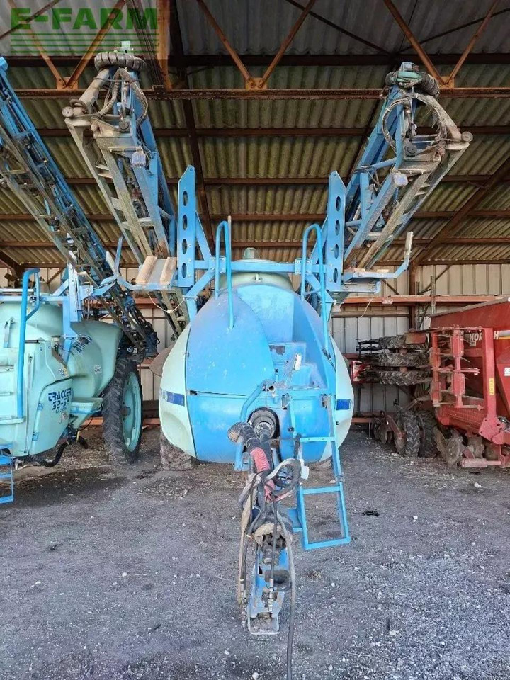 Berthoud tenor 4346 - Прикачна пръскачка: снимка 2 Berthoud tenor 4346 - Прикачна пръскачка: снимка 2