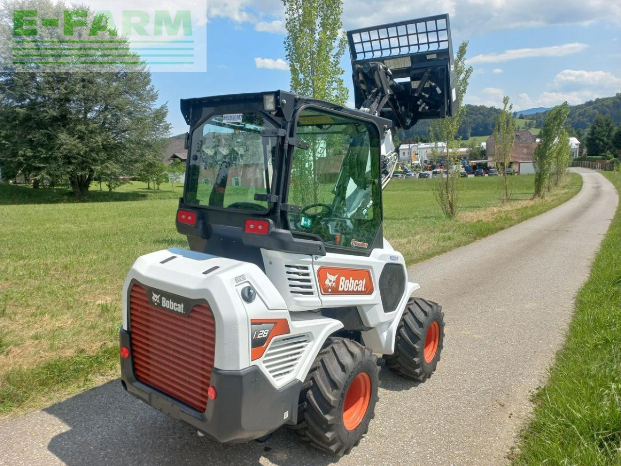 Bobcat l 28 e - Мини багер: снимка 4 Bobcat l 28 e - Мини багер: снимка 4