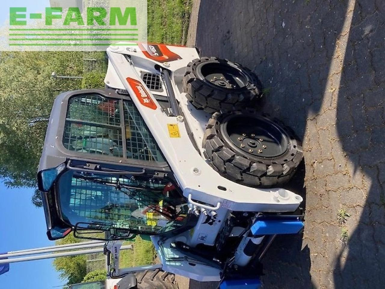 Bobcat s450 - Мини багер: снимка 1 Bobcat s450 - Мини багер: снимка 1