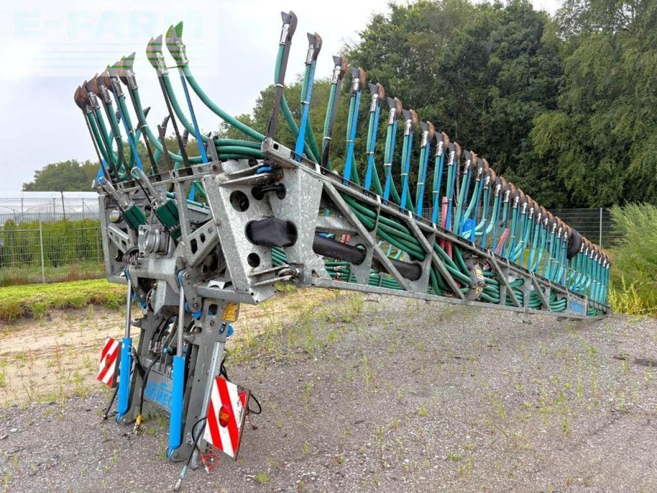 Bomech multi 18, gülle schleppschuhverteiler - Напоителна система: снимка 1 Bomech multi 18, gülle schleppschuhverteiler - Напоителна система: снимка 1