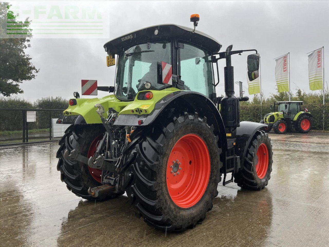 CLAAS ARION 530 - Трактор: снимка 5 CLAAS ARION 530 - Трактор: снимка 5