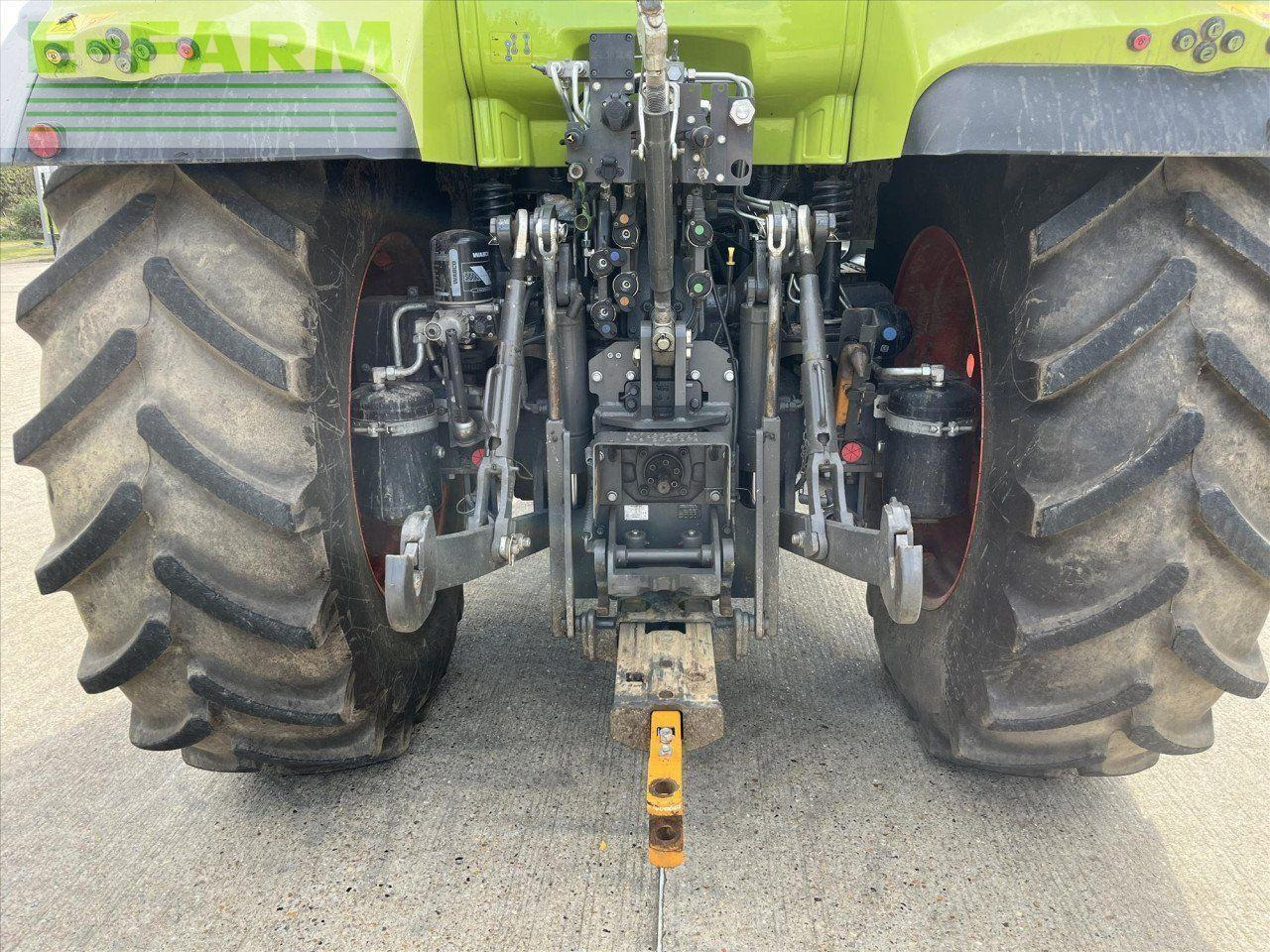 Трактор CLAAS ARION 530: снимка 7