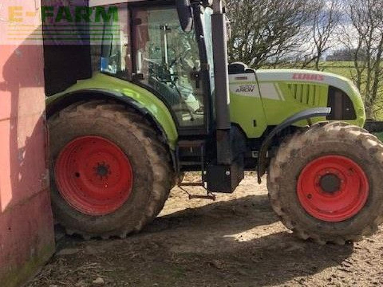CLAAS ARION 620 - Трактор: снимка 2 CLAAS ARION 620 - Трактор: снимка 2