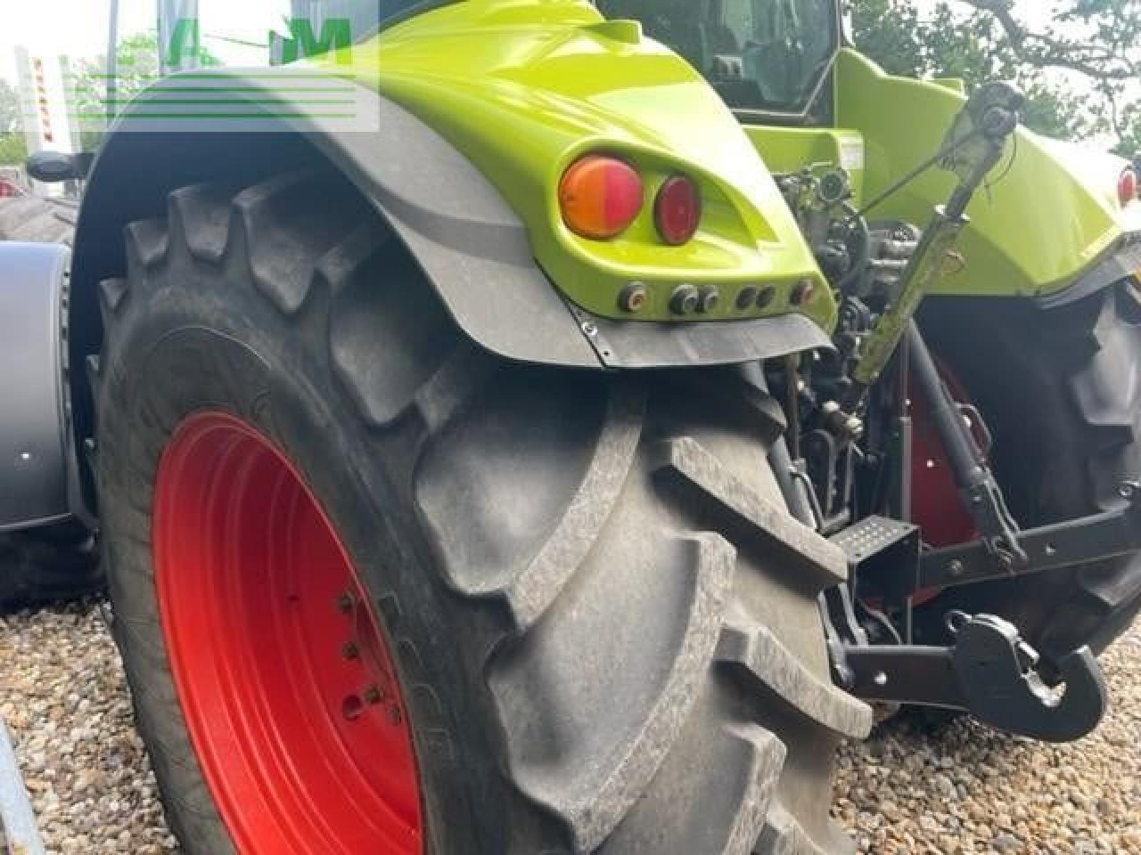 Трактор CLAAS ARION 640: снимка 19