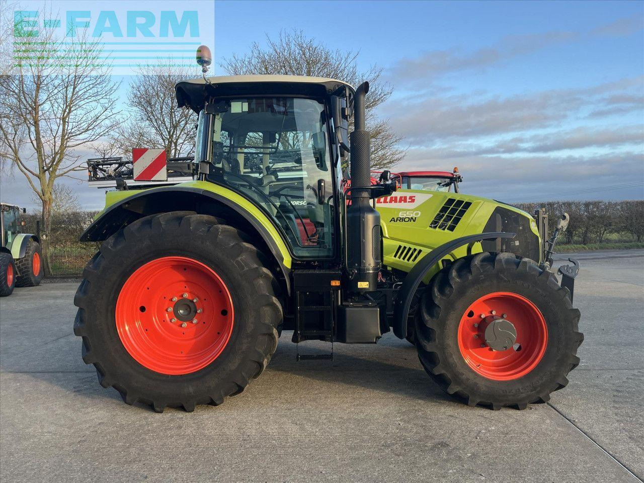 CLAAS ARION 650 HEXASHIFT - Трактор: снимка 4 CLAAS ARION 650 HEXASHIFT - Трактор: снимка 4