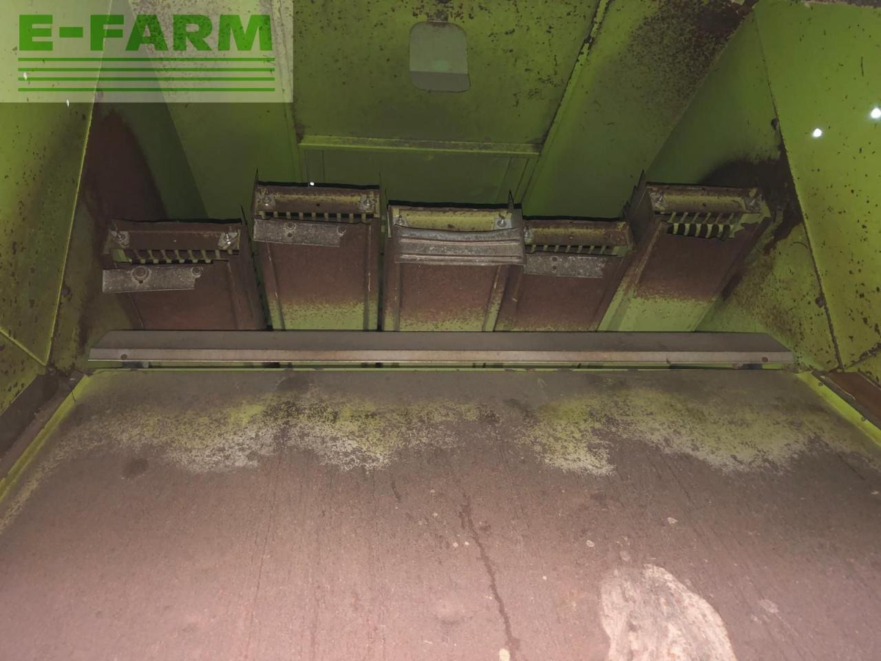 Зърнокомбайн CLAAS Dominator 98 SL Maxi: снимка 9