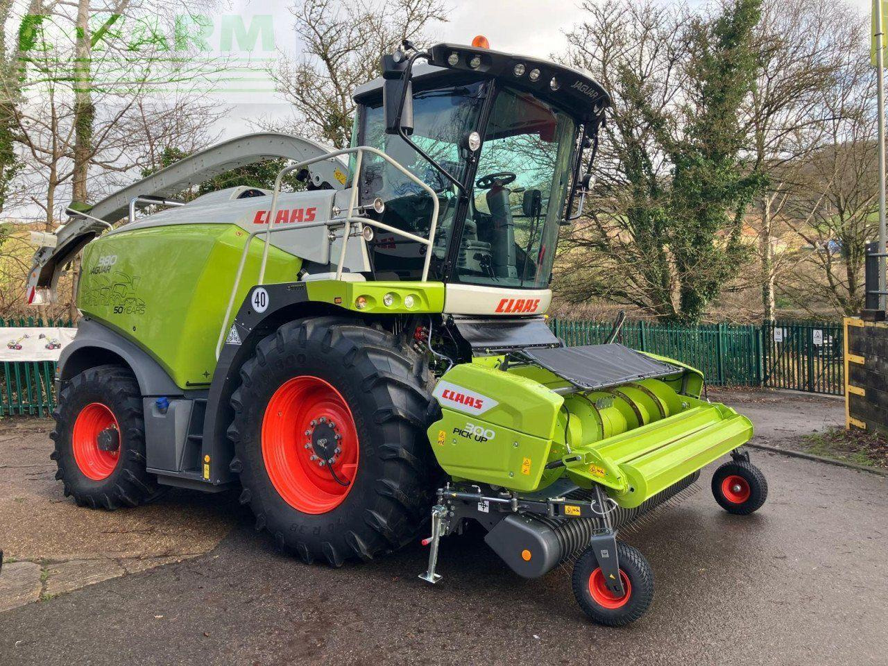 CLAAS JAGUAR 980 4WD - Силажокомбайн: снимка 2 CLAAS JAGUAR 980 4WD - Силажокомбайн: снимка 2