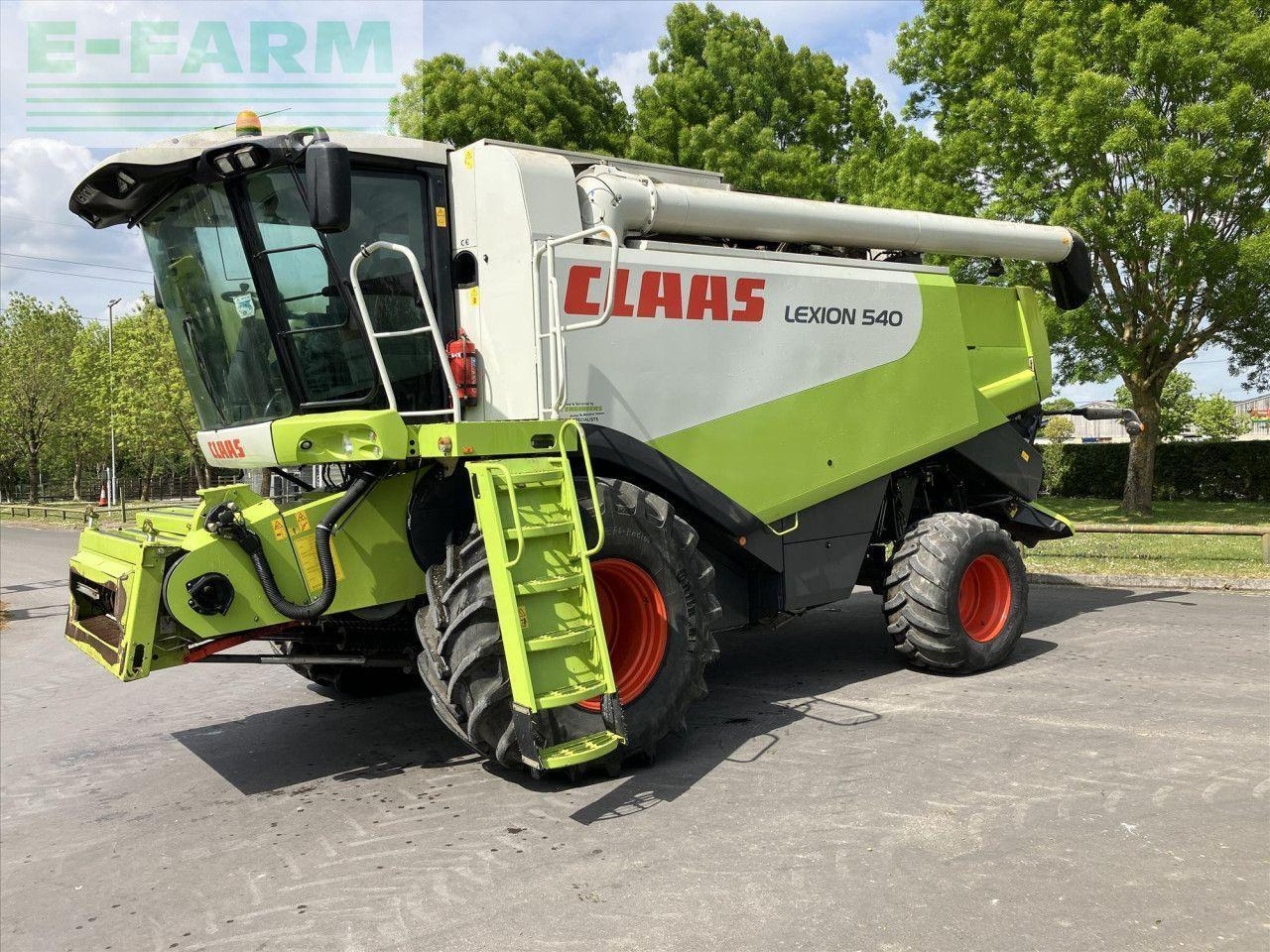 CLAAS LEXION 540 - Зърнокомбайн: снимка 1 CLAAS LEXION 540 - Зърнокомбайн: снимка 1