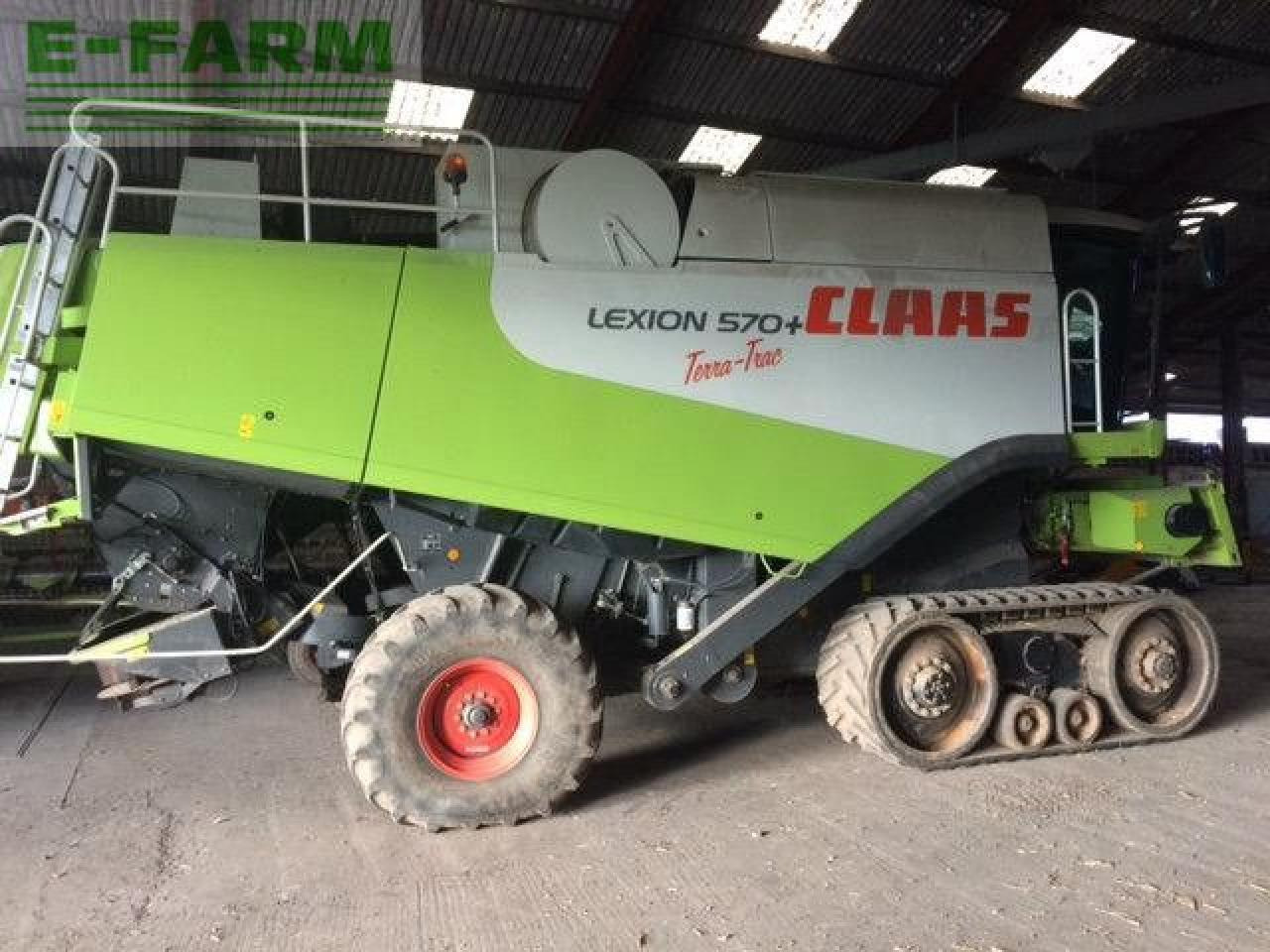 CLAAS LEXION 570 TT - Зърнокомбайн: снимка 2 CLAAS LEXION 570 TT - Зърнокомбайн: снимка 2