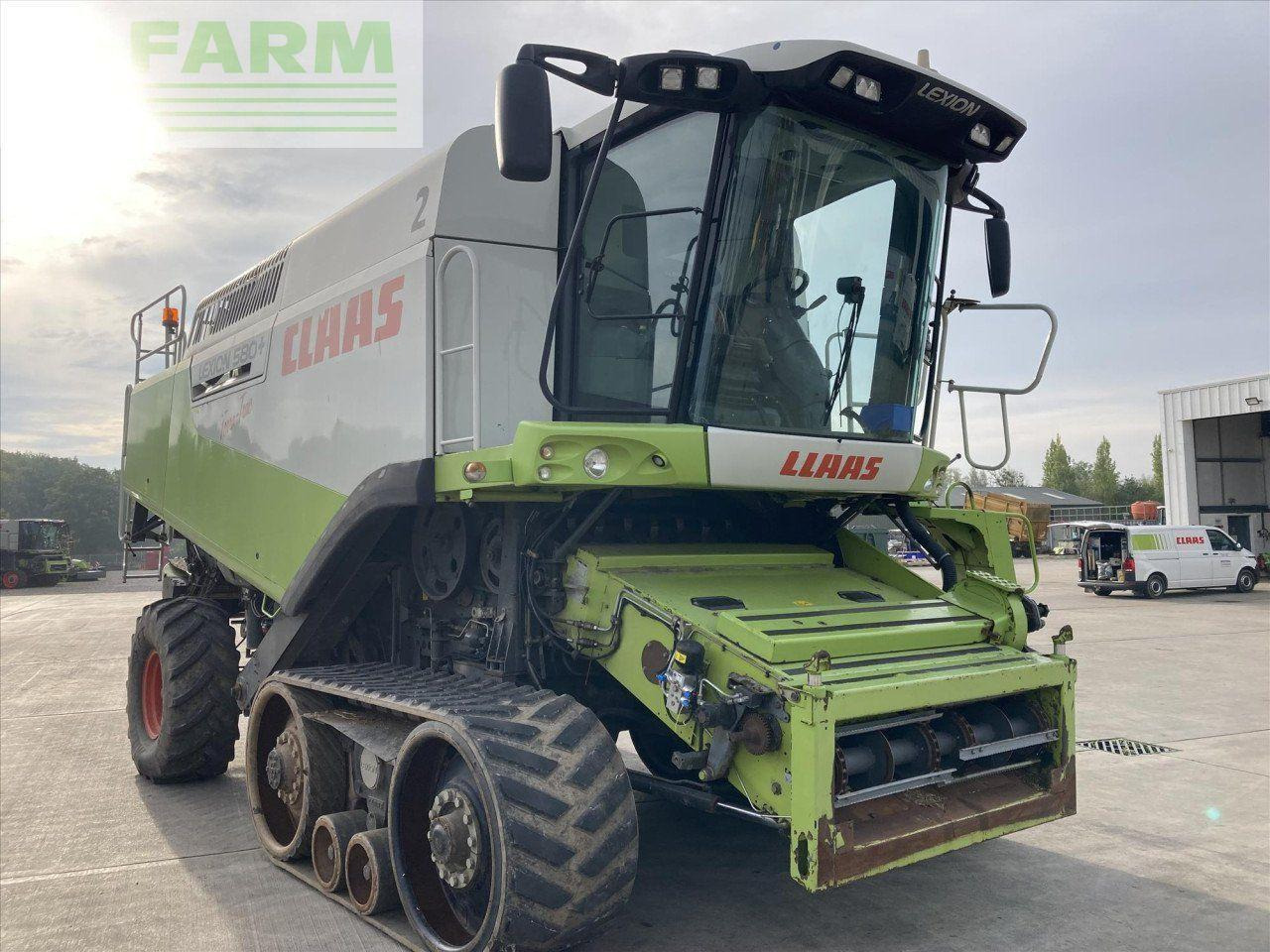CLAAS LEXION 580+ TT - Зърнокомбайн: снимка 4 CLAAS LEXION 580+ TT - Зърнокомбайн: снимка 4
