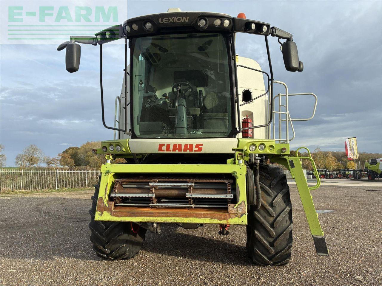 CLAAS LEXION 650 - Зърнокомбайн: снимка 2 CLAAS LEXION 650 - Зърнокомбайн: снимка 2