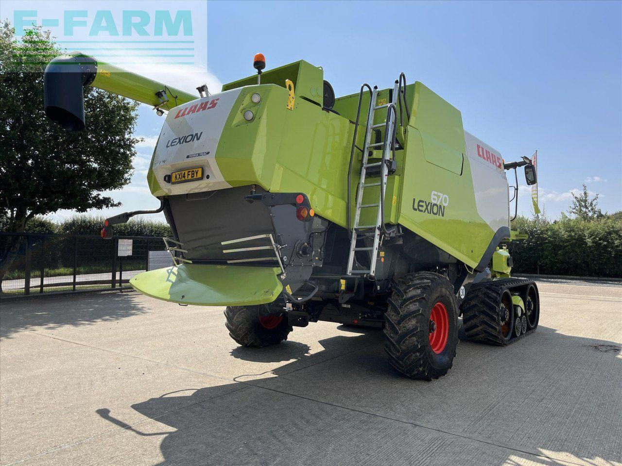 CLAAS LEXION 670 TT - Зърнокомбайн: снимка 5 CLAAS LEXION 670 TT - Зърнокомбайн: снимка 5
