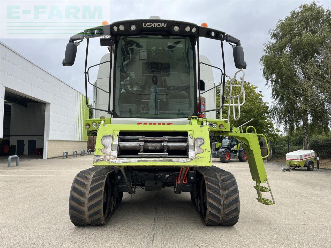 CLAAS LEXION 760TT - Зърнокомбайн: снимка 2 CLAAS LEXION 760TT - Зърнокомбайн: снимка 2
