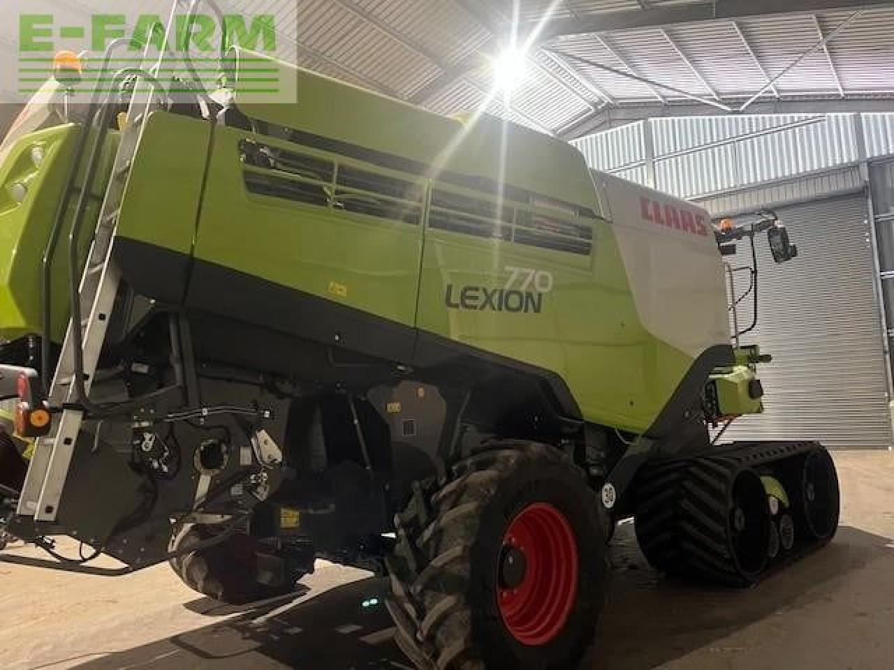 CLAAS LEXION 770 TT - Зърнокомбайн: снимка 3 CLAAS LEXION 770 TT - Зърнокомбайн: снимка 3