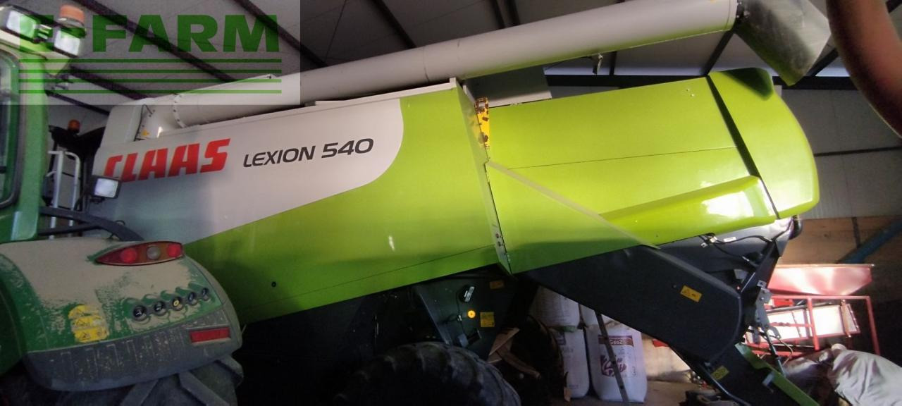 CLAAS Lexion 540 - Зърнокомбайн: снимка 4 CLAAS Lexion 540 - Зърнокомбайн: снимка 4