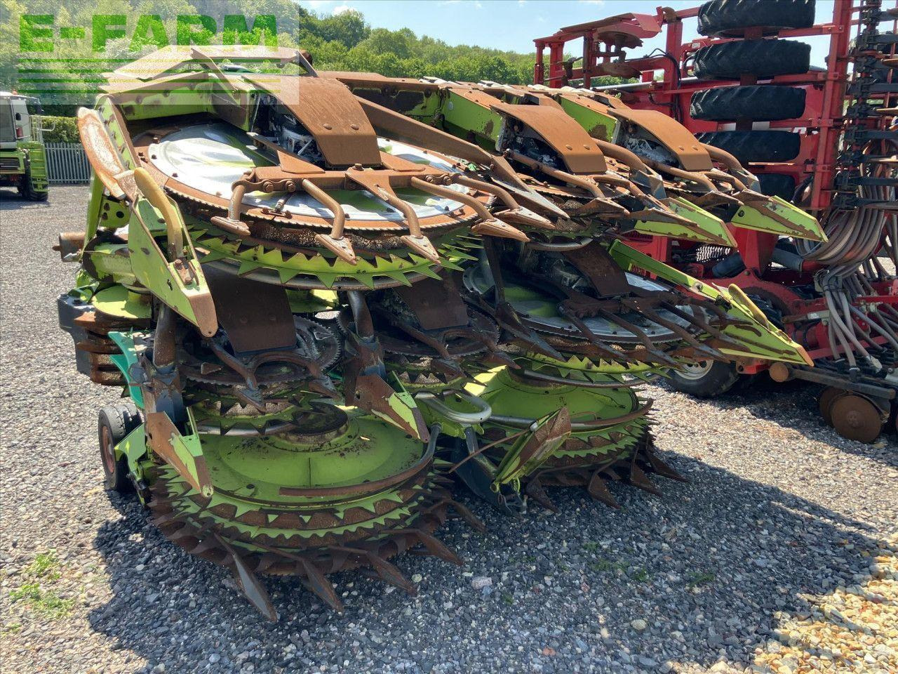 CLAAS ORBIS 900 - Силажокомбайн: снимка 3 CLAAS ORBIS 900 - Силажокомбайн: снимка 3
