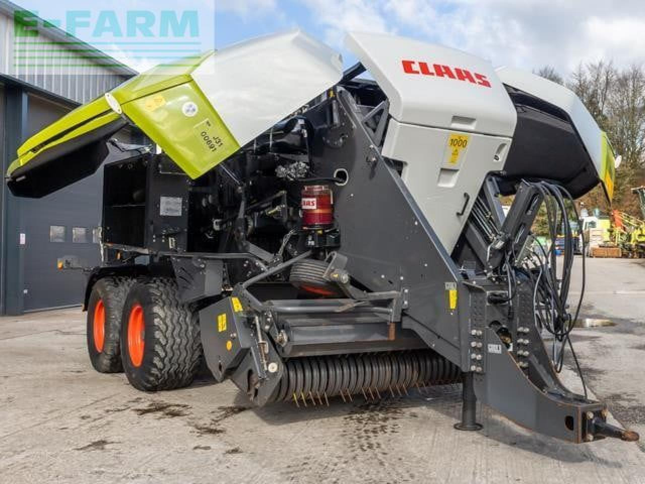 CLAAS QUADRANT 5200 RC - Сламопреса за квадратни бали: снимка 4 CLAAS QUADRANT 5200 RC - Сламопреса за квадратни бали: снимка 4