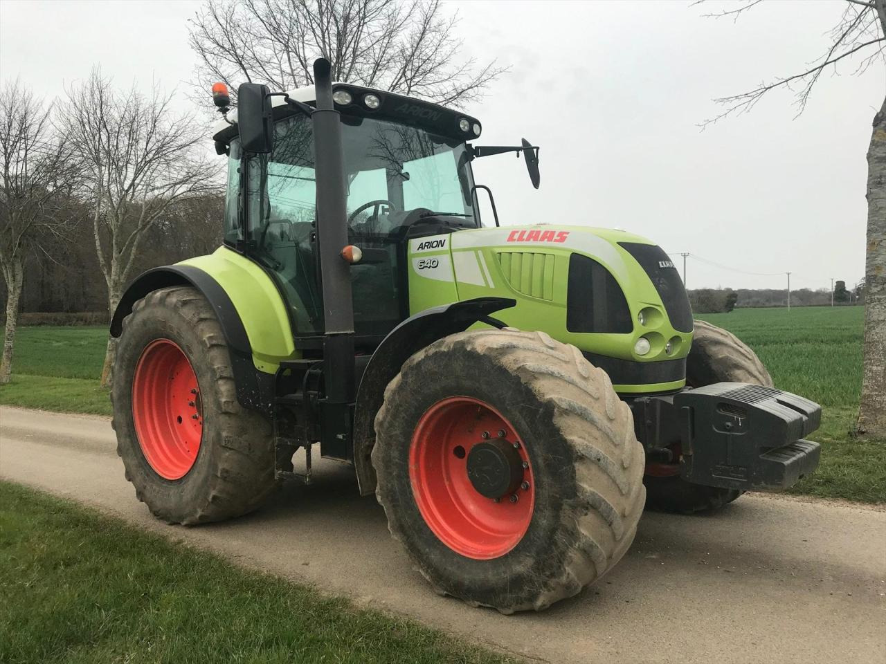 Зърнокомбайн CLAAS TRION 530: снимка 10