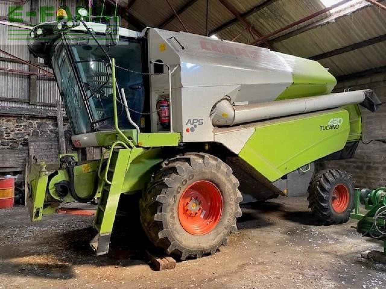 CLAAS TUCANO 430 - Зърнокомбайн: снимка 5 CLAAS TUCANO 430 - Зърнокомбайн: снимка 5