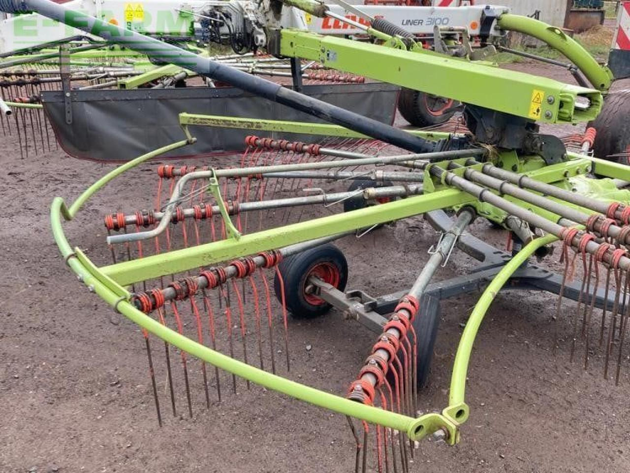 CLAAS USED LINER 3100 - Гребло/ Сенообръщачка: снимка 2 CLAAS USED LINER 3100 - Гребло/ Сенообръщачка: снимка 2