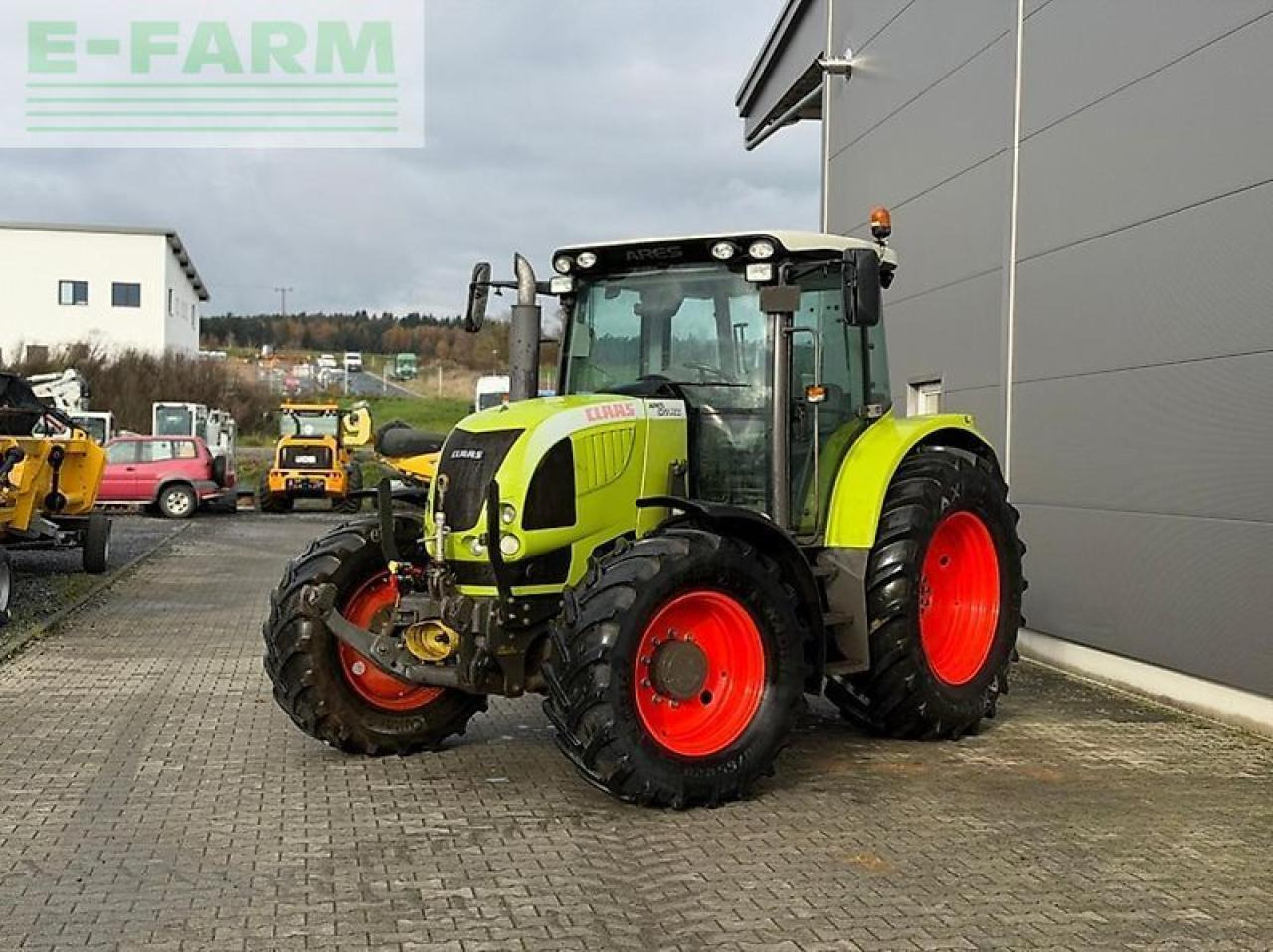 CLAAS ares 577 - Трактор: снимка 3 CLAAS ares 577 - Трактор: снимка 3