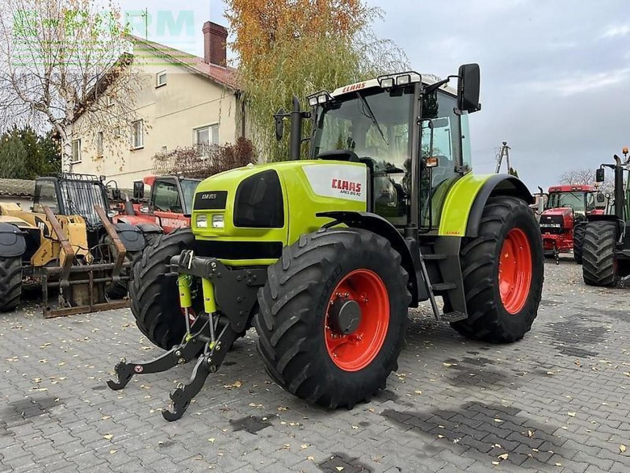 CLAAS ares 816 rz RZ - Трактор: снимка 1 CLAAS ares 816 rz RZ - Трактор: снимка 1