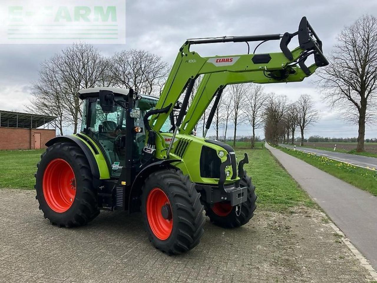 CLAAS arion 420 advanced - Трактор: снимка 1 CLAAS arion 420 advanced - Трактор: снимка 1