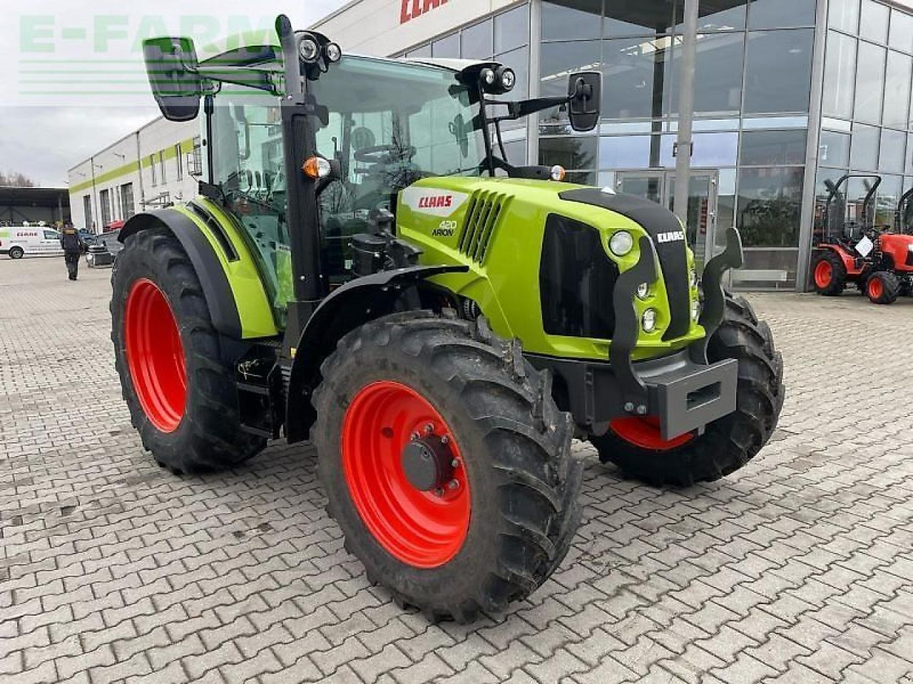 CLAAS arion 420 - st v advanced claa - Трактор: снимка 1 CLAAS arion 420 - st v advanced claa - Трактор: снимка 1
