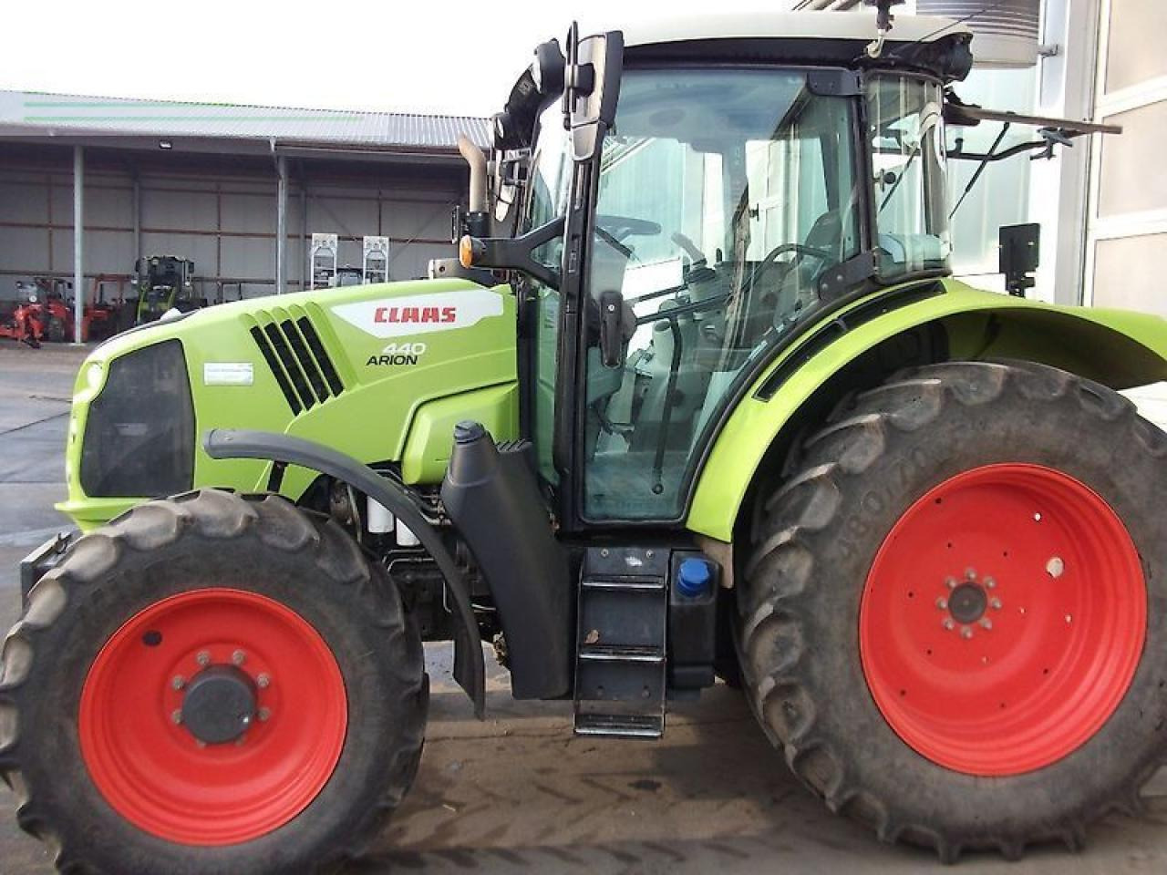 CLAAS arion 440 advanced - Трактор: снимка 1 CLAAS arion 440 advanced - Трактор: снимка 1