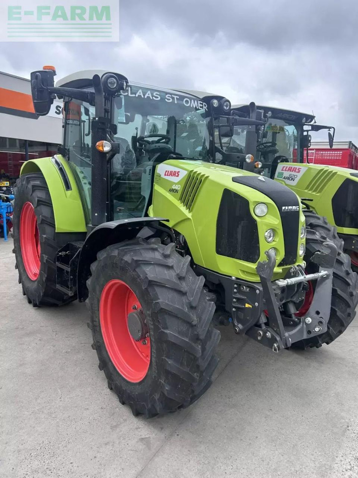 CLAAS arion 440 stage v tradition - Трактор: снимка 2 CLAAS arion 440 stage v tradition - Трактор: снимка 2