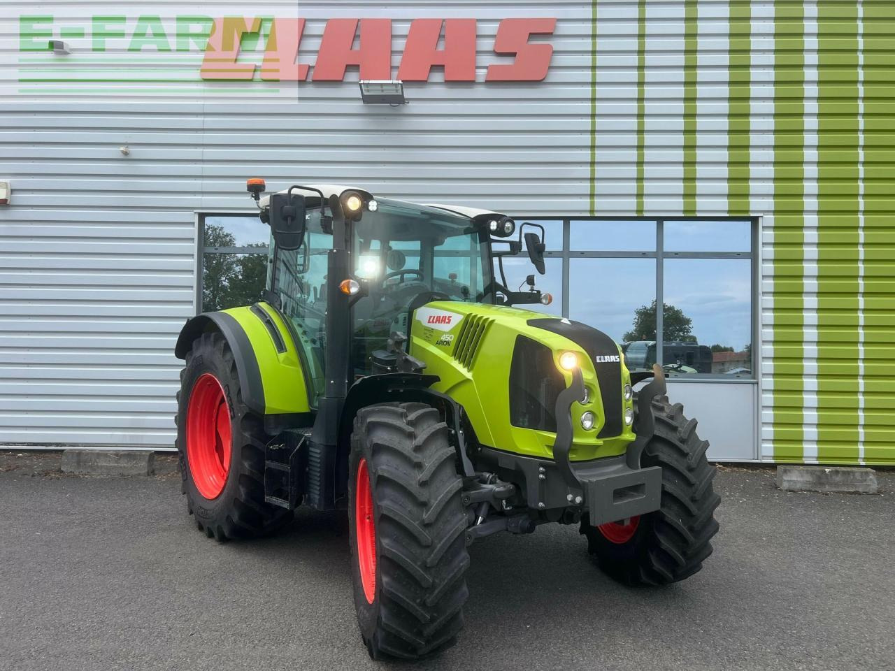 CLAAS arion 450 stage v - Трактор: снимка 1 CLAAS arion 450 stage v - Трактор: снимка 1
