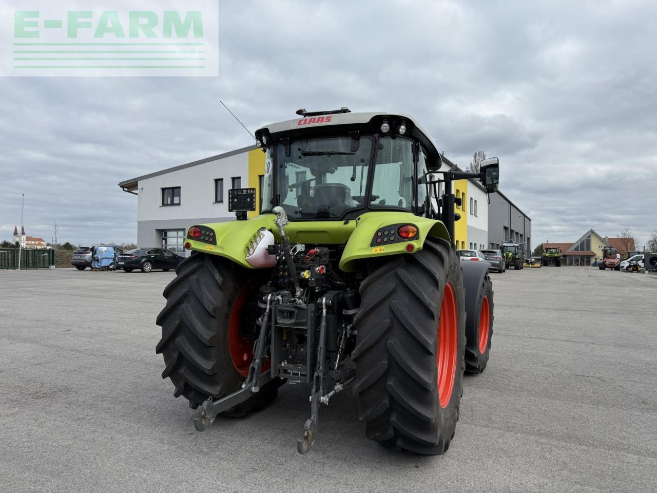 CLAAS arion 450 stage v (cis) CIS - Трактор: снимка 3 CLAAS arion 450 stage v (cis) CIS - Трактор: снимка 3