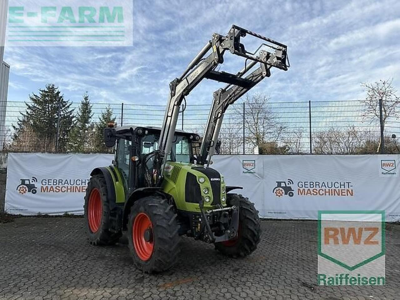 CLAAS arion 460 - Трактор: снимка 1 CLAAS arion 460 - Трактор: снимка 1