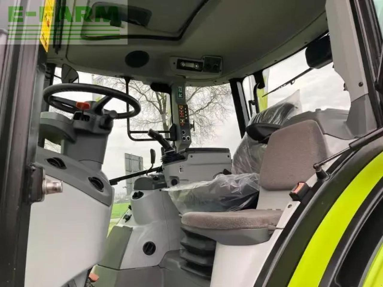 Трактор CLAAS arion 460 cis CIS: снимка 10