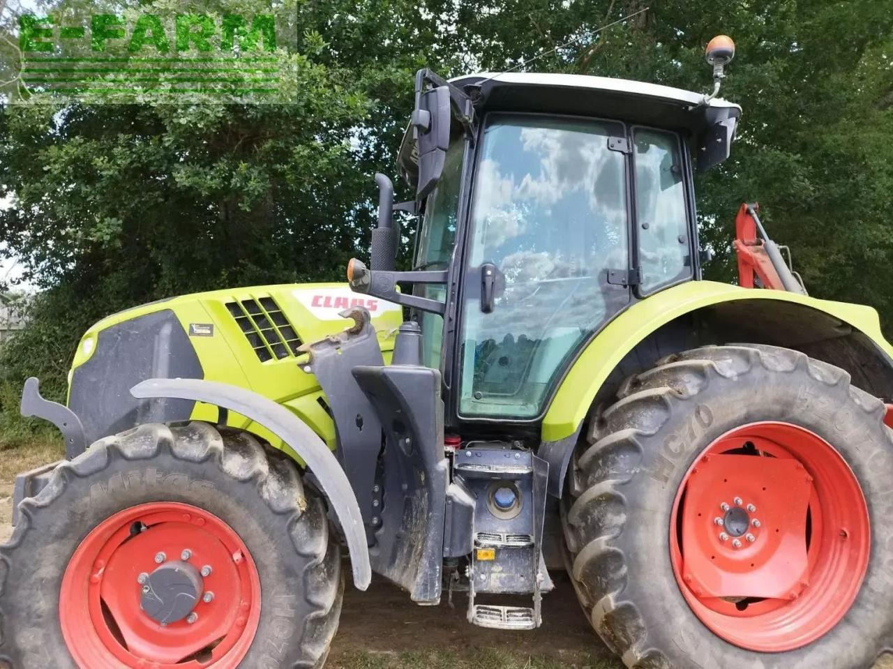 CLAAS arion 510 - Трактор: снимка 2 CLAAS arion 510 - Трактор: снимка 2
