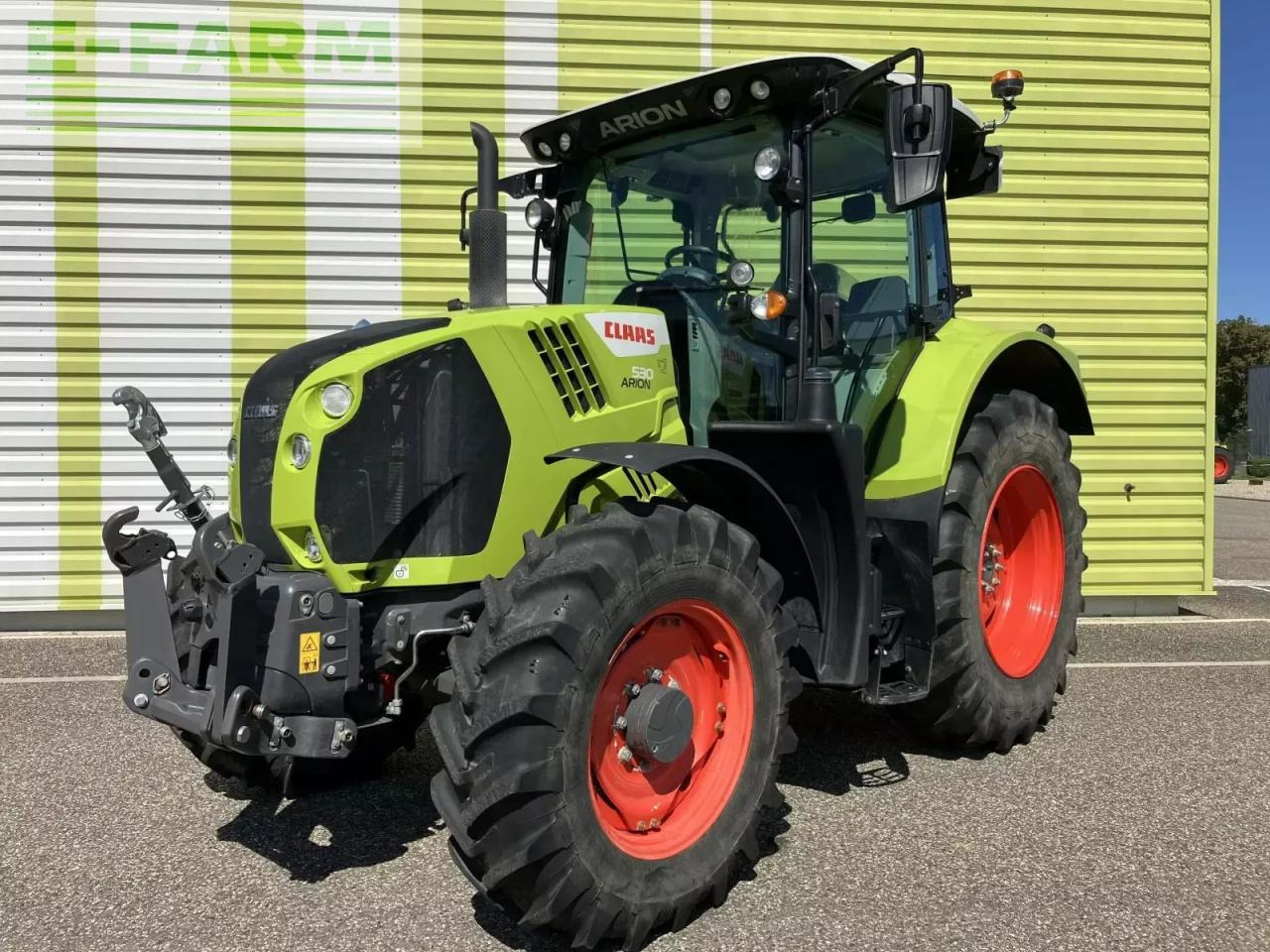 CLAAS arion 530 hexashift - Трактор: снимка 1 CLAAS arion 530 hexashift - Трактор: снимка 1