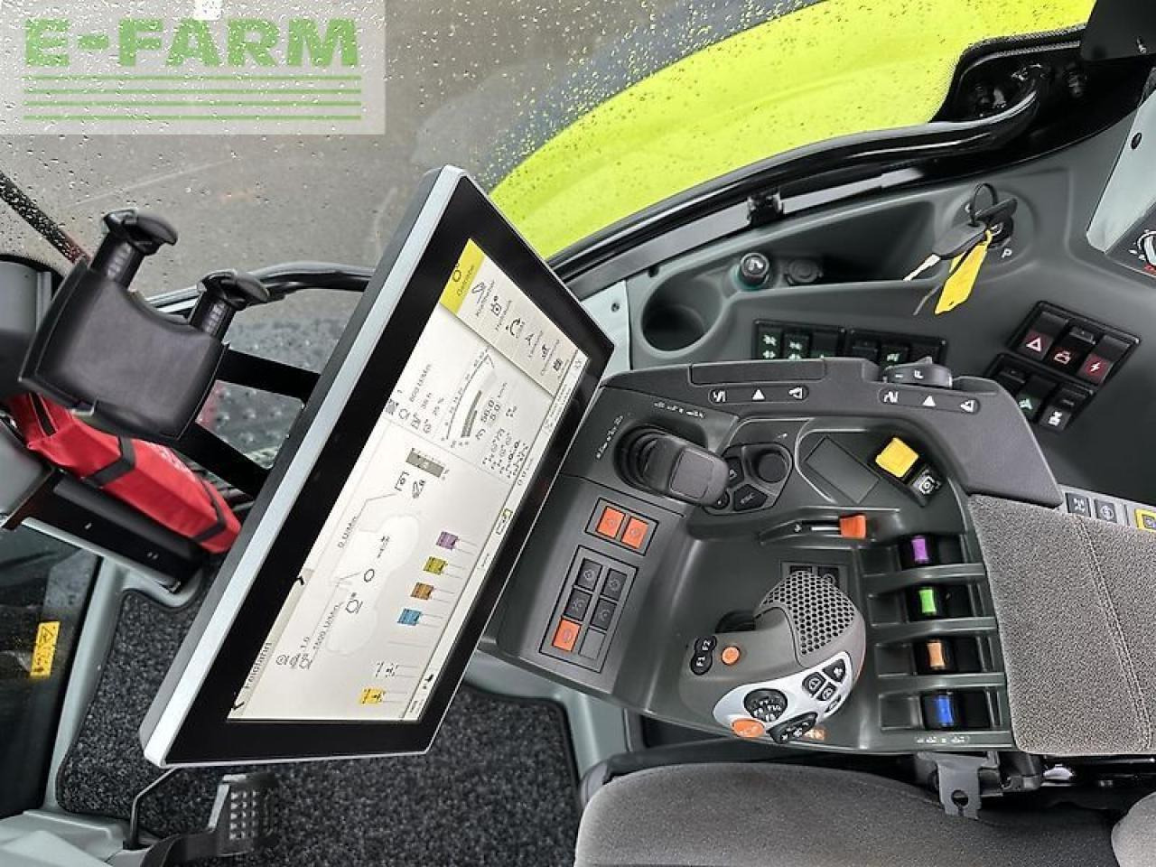 CLAAS arion 550 cebis cmatic a95 CMATIC CEBIS - Трактор: снимка 5 CLAAS arion 550 cebis cmatic a95 CMATIC CEBIS - Трактор: снимка 5