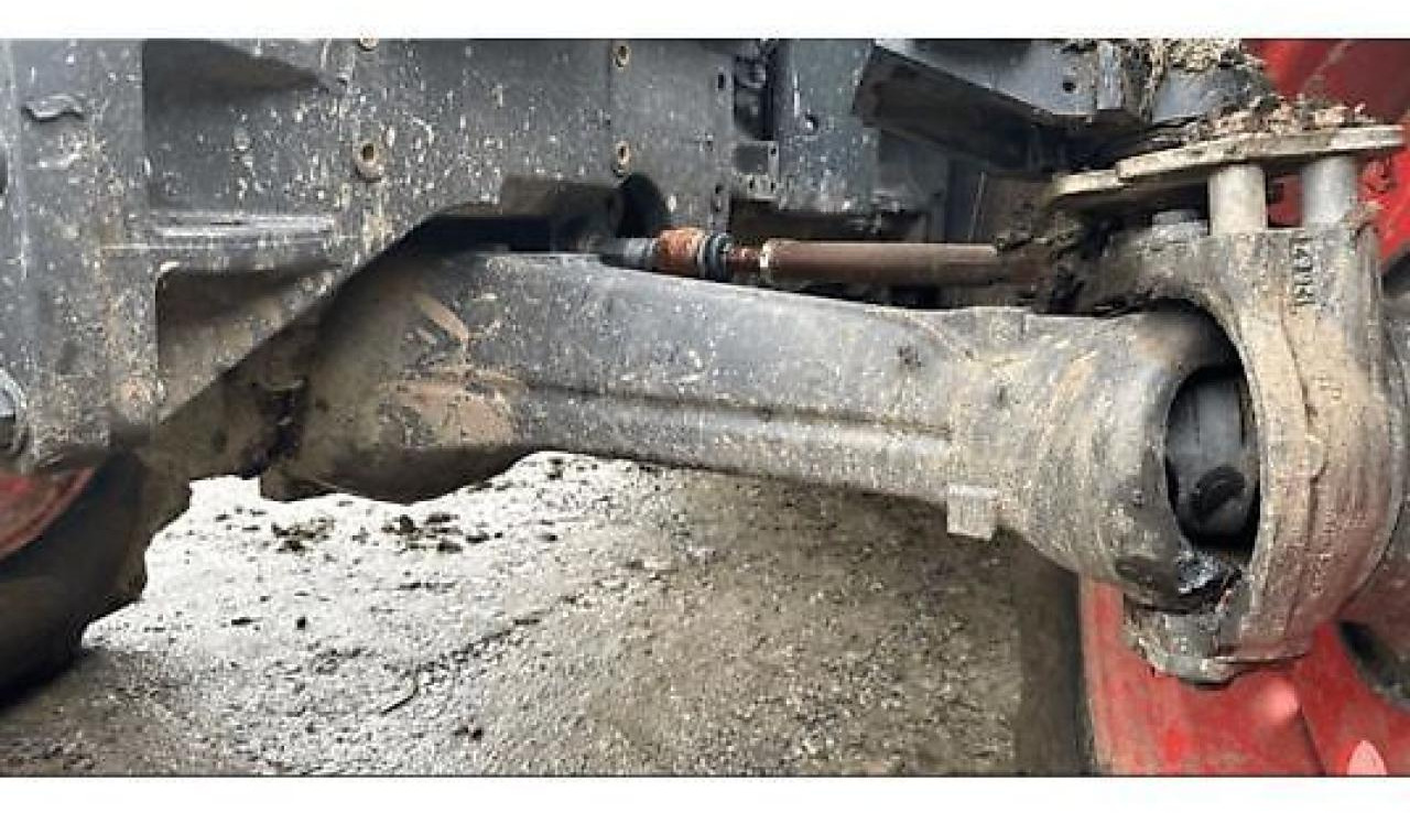 CLAAS arion 610 - Трактор: снимка 4 CLAAS arion 610 - Трактор: снимка 4