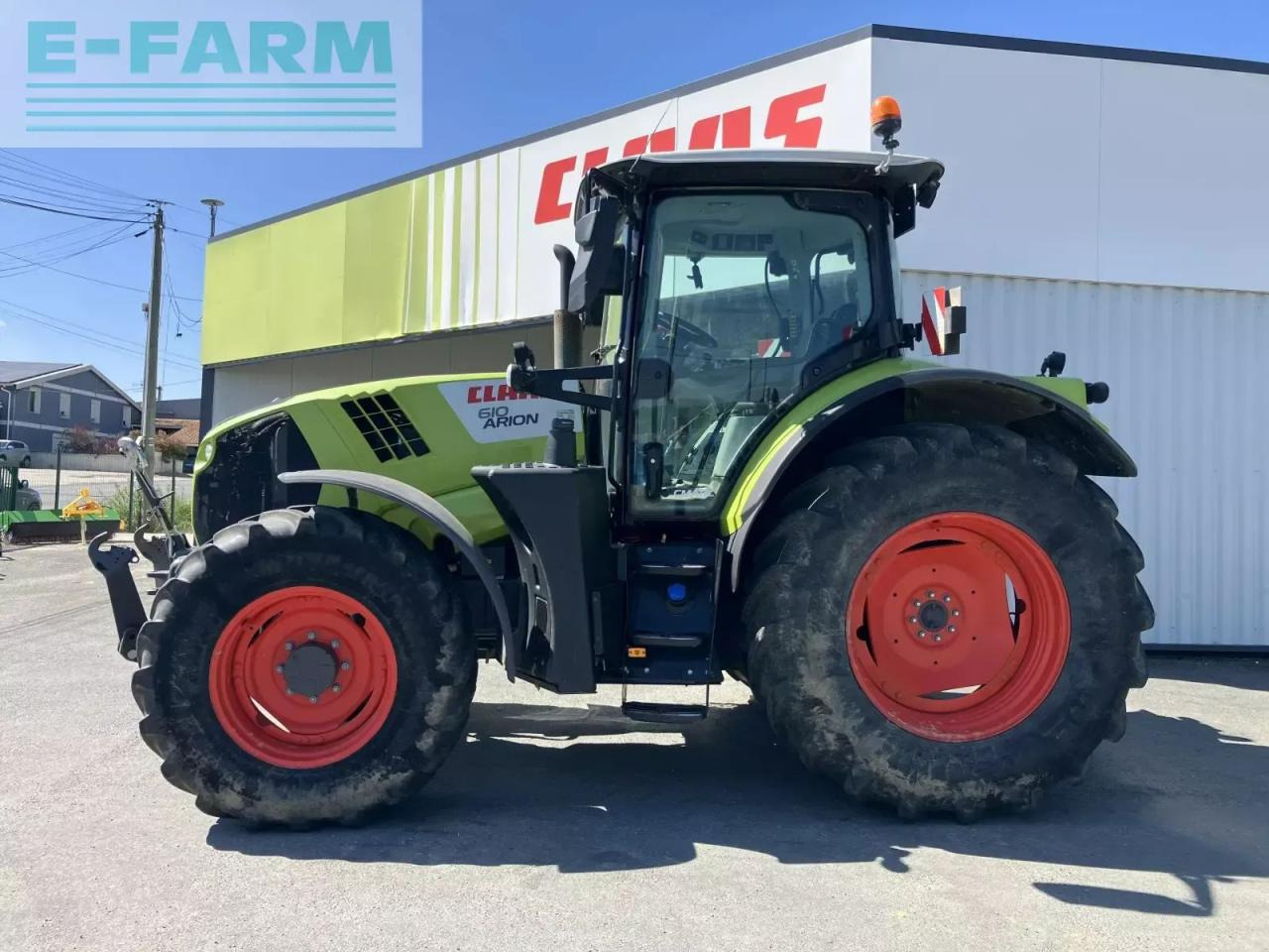 CLAAS arion 610 c-matic + s10 - Трактор: снимка 2 CLAAS arion 610 c-matic + s10 - Трактор: снимка 2
