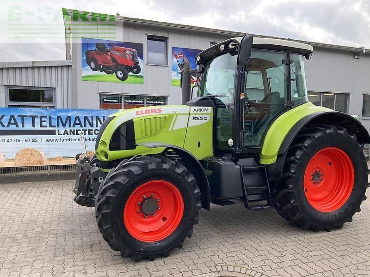 CLAAS arion 620 c C - Трактор: снимка 2 CLAAS arion 620 c C - Трактор: снимка 2