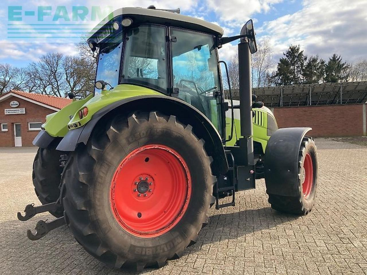 CLAAS arion 620 cis CIS - Трактор: снимка 5 CLAAS arion 620 cis CIS - Трактор: снимка 5