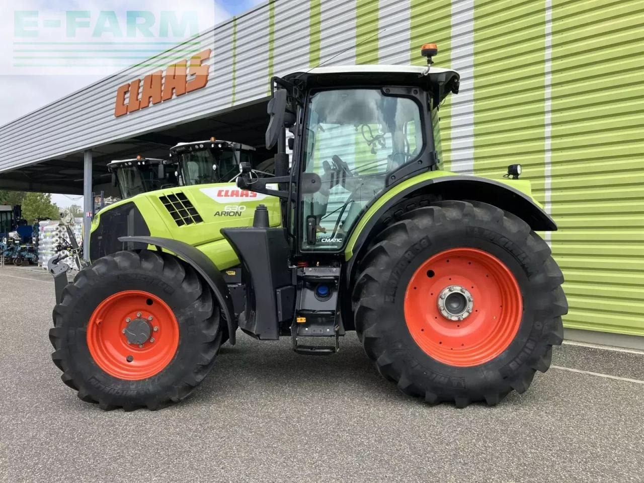 CLAAS arion 630 cmatic + gps s10 rtk CMATIC - Трактор: снимка 2 CLAAS arion 630 cmatic + gps s10 rtk CMATIC - Трактор: снимка 2