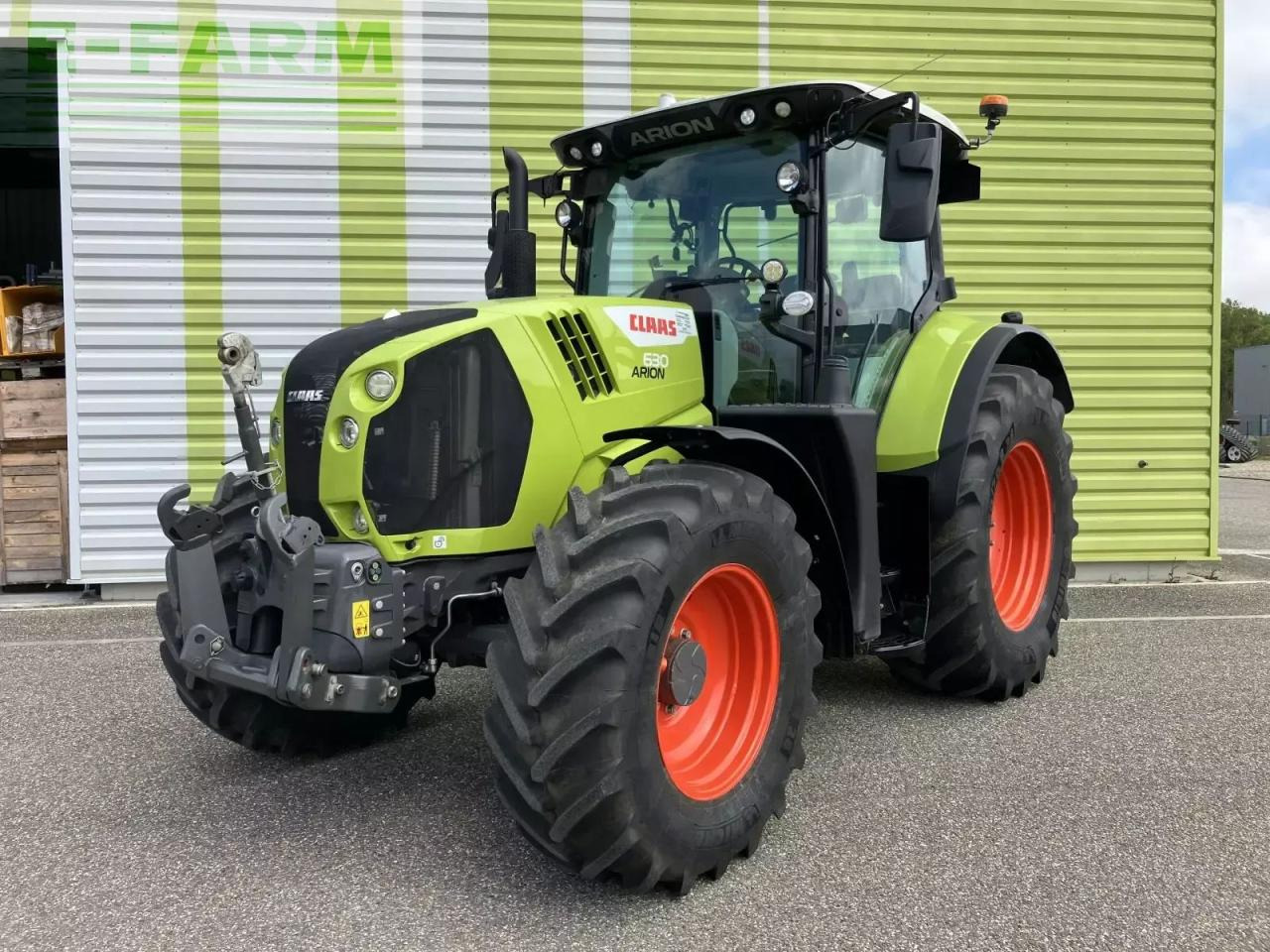 CLAAS arion 630 cmatic + gps s10 rtk CMATIC - Трактор: снимка 1 CLAAS arion 630 cmatic + gps s10 rtk CMATIC - Трактор: снимка 1