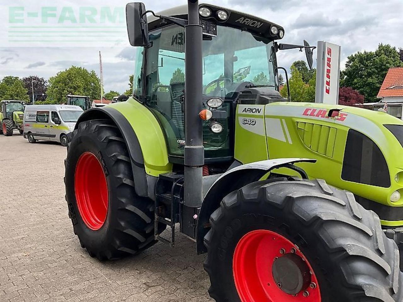 CLAAS arion 640 cebis 50km/h CEBIS - Трактор: снимка 5 CLAAS arion 640 cebis 50km/h CEBIS - Трактор: снимка 5
